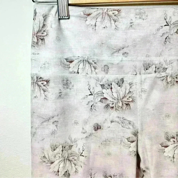 VARLEY Biona Floral Legging Size Medium - Picture 4 of 13